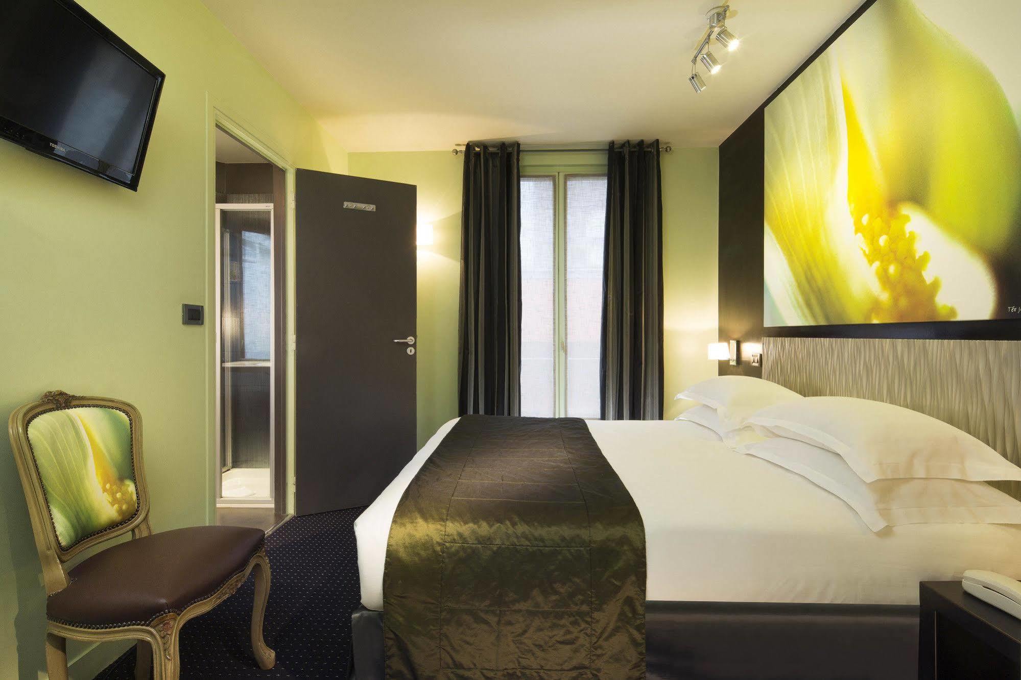 Hotel Le Fabe Paris Exterior photo